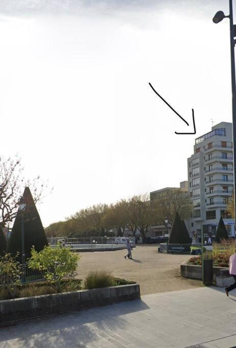 Penthouse / 2 Bedrooms In City Center Of Angers Exteriör bild